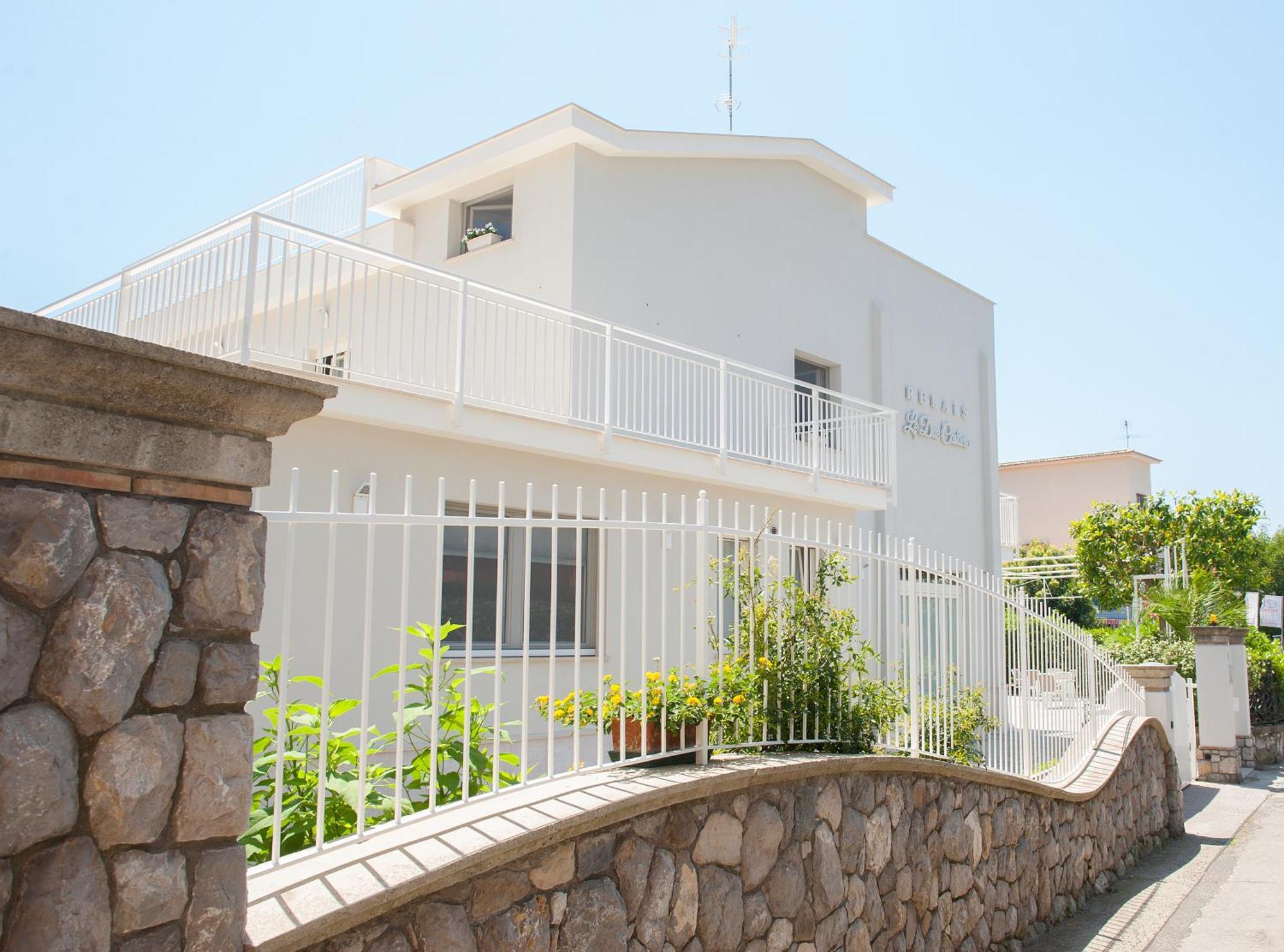 הוילה מסה לוברנסה Relais Le Due Costiere מראה חיצוני תמונה