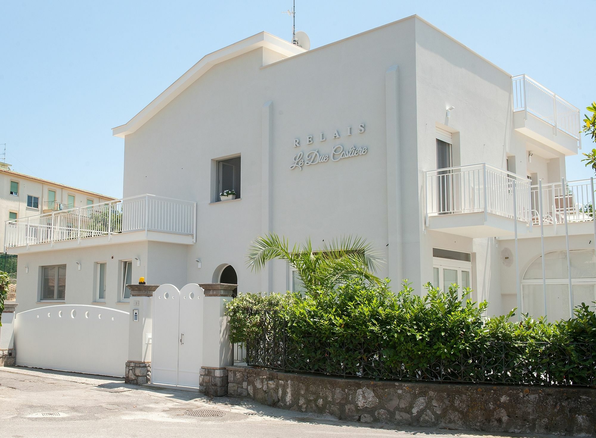 הוילה מסה לוברנסה Relais Le Due Costiere מראה חיצוני תמונה